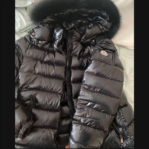Moncler coat bady fox fur puffer size 3